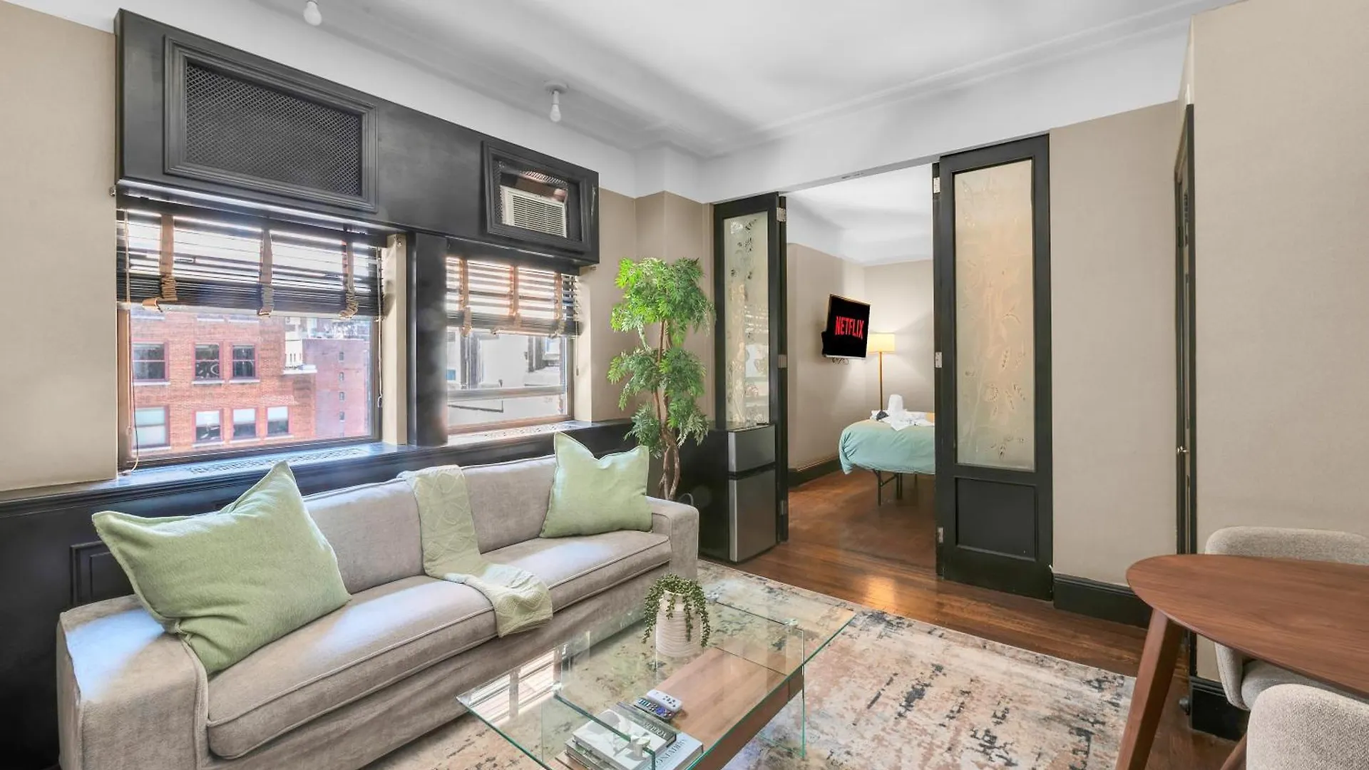 Central Nyc Apartment Walking Distance To Everywhere! 纽约
