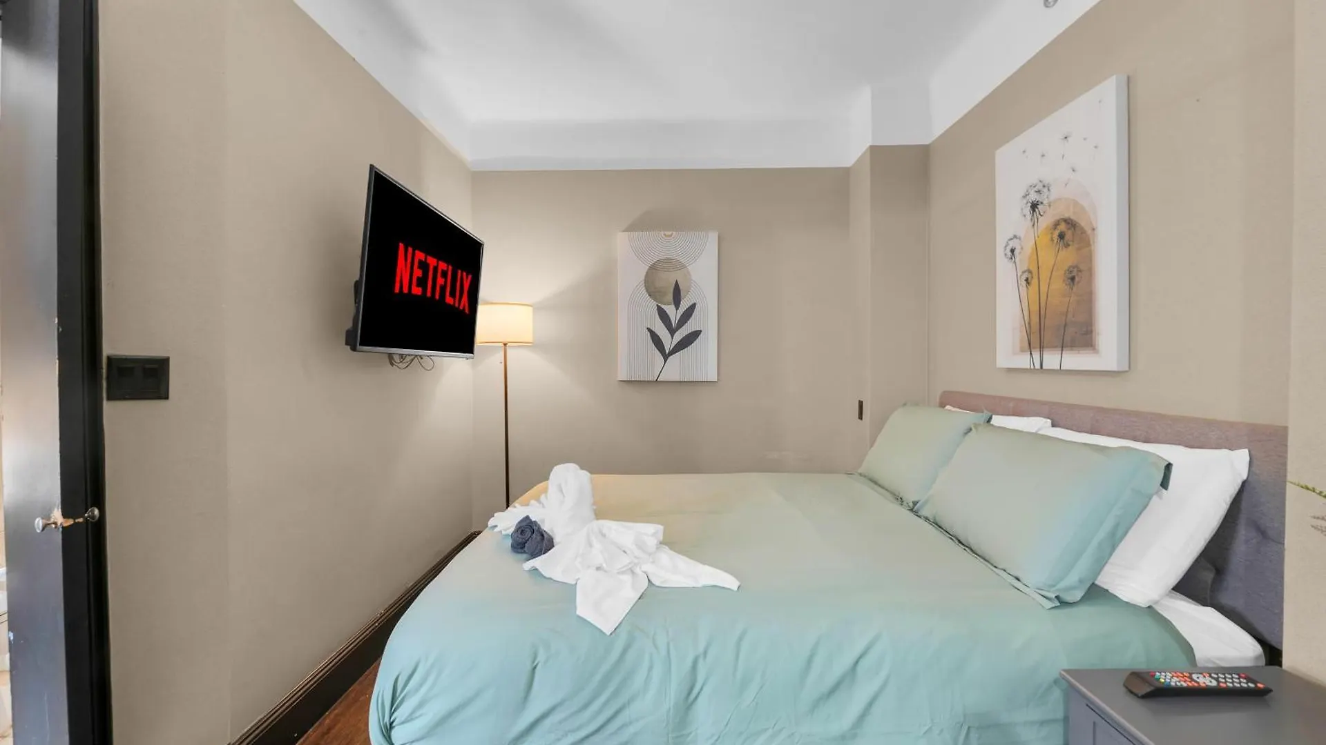 Central Nyc Apartment Walking Distance To Everywhere! 뉴욕 미국